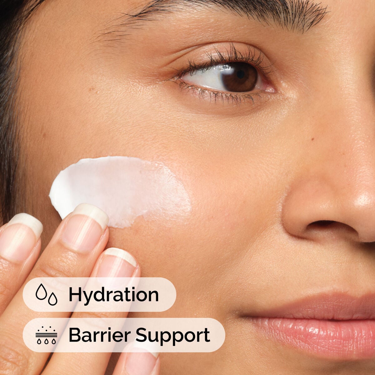 natural-moisturizing-factors-ha-h4 ord-natural-moisturizing-factors-ha-model-application-with-benefits.jpg